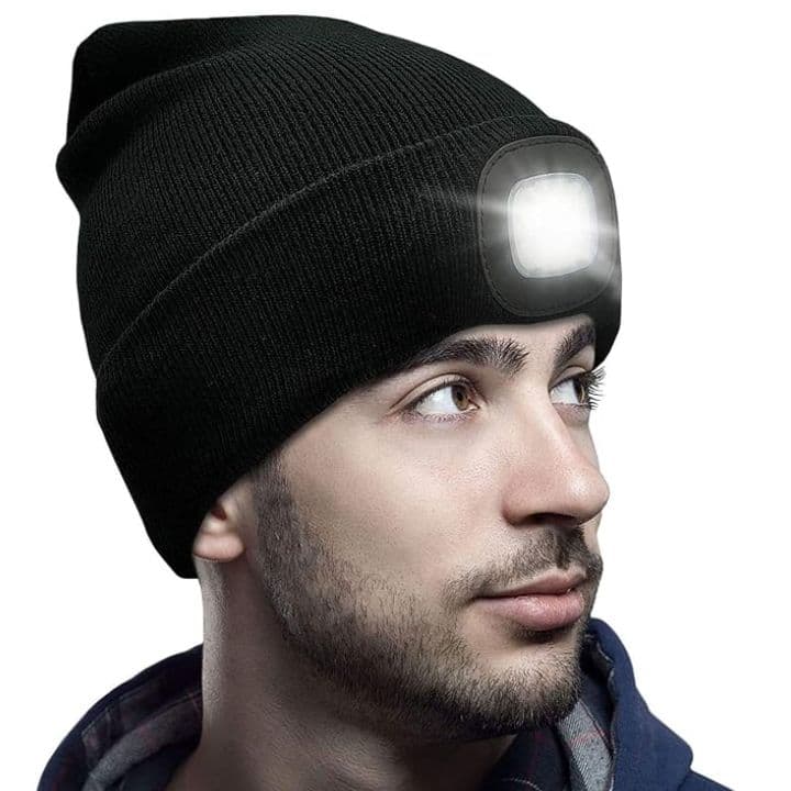 c14_tds0469a_Czapka Led USB Black